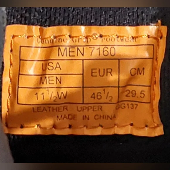 NIB GENUINE GRIP Men's Boots SIZE 11.5W / #058 - Picture 8 of 9